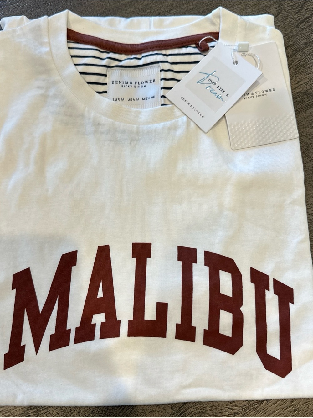 NWT Mens Denim & Flower Ricky Singh Malibu Print White Tee Medium